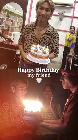 #CapCut ဆရာေမွးေန့အမှတ်တရေလးေမွးေန့မှေပျာ်ရွှင်ပါစေေနာ်ဆရာ#ငါ့viewတွေဘယ်ရောက်သွားတာလဲ #မင်းတို့idolဖစ်ချင်လို့🤭💖 #ငါသေမှပဲfypပေါ်ရောက်မှာလား😑 