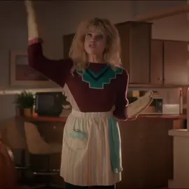 المرحومه 💔 #karenwheeler #strangerthings #fyp #viral 