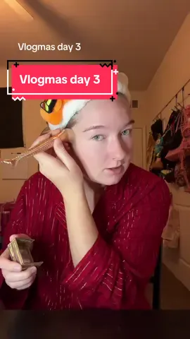 Vlogmas day 3 #Vlogmas #vlogs #christmas #dayinmylife 