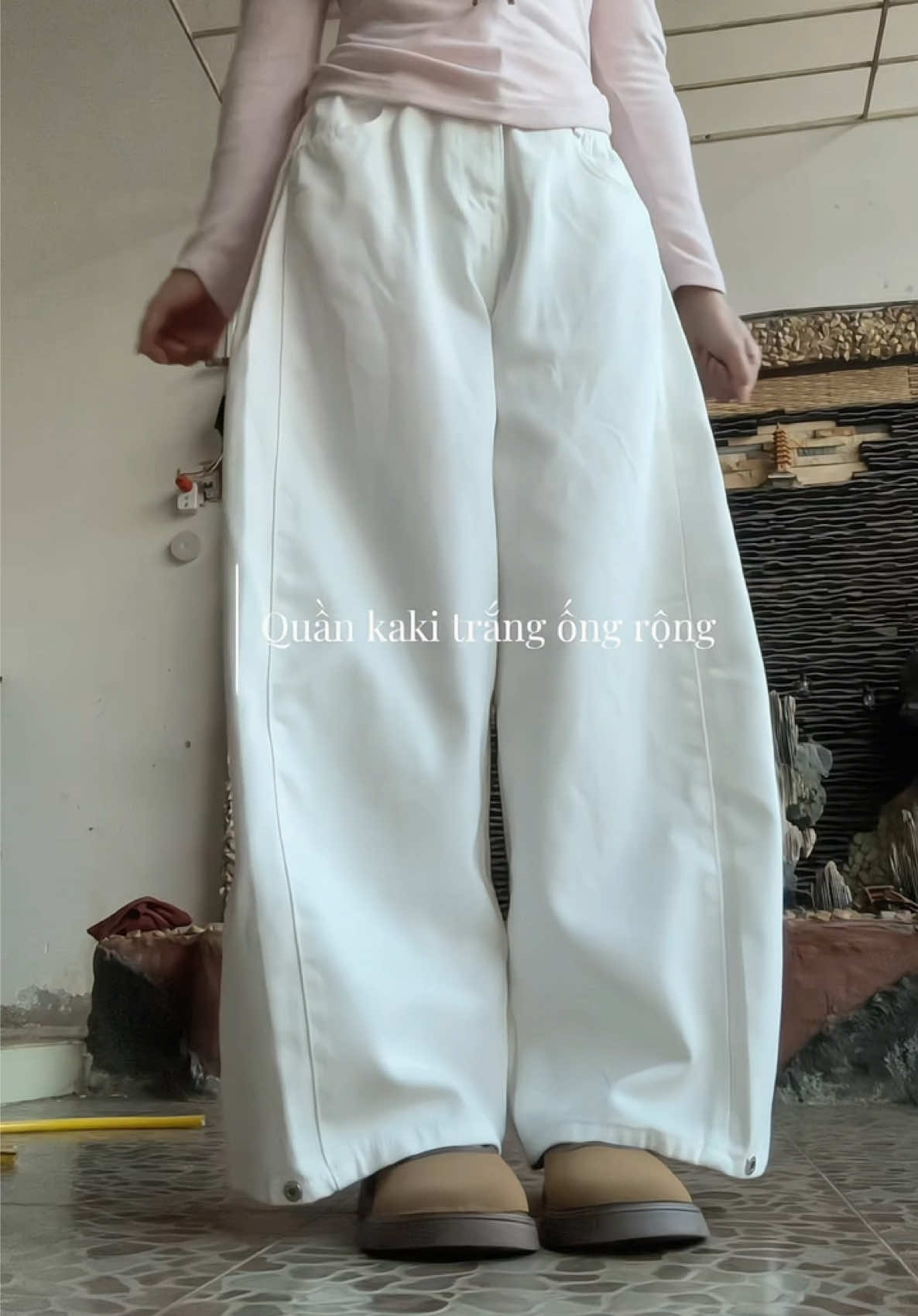 Thêm một em quần trắng siêu dễ phối đồ #quankaki #quankakiongrong #quanongrongkaki #quanongrong 