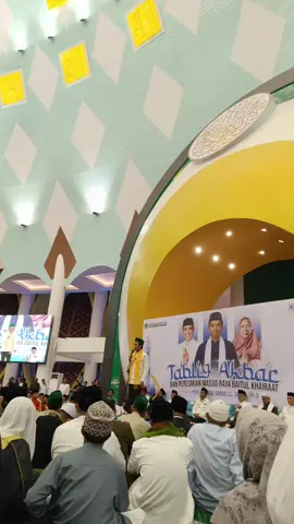 masjid bukan hanya tempat ibadah, tetapi sebagai tempat pusat kegiatan sosial juga 👏🏼 #ustadzabdulsomad  #masjidrayabaitulkhairaat  #kotapalu 