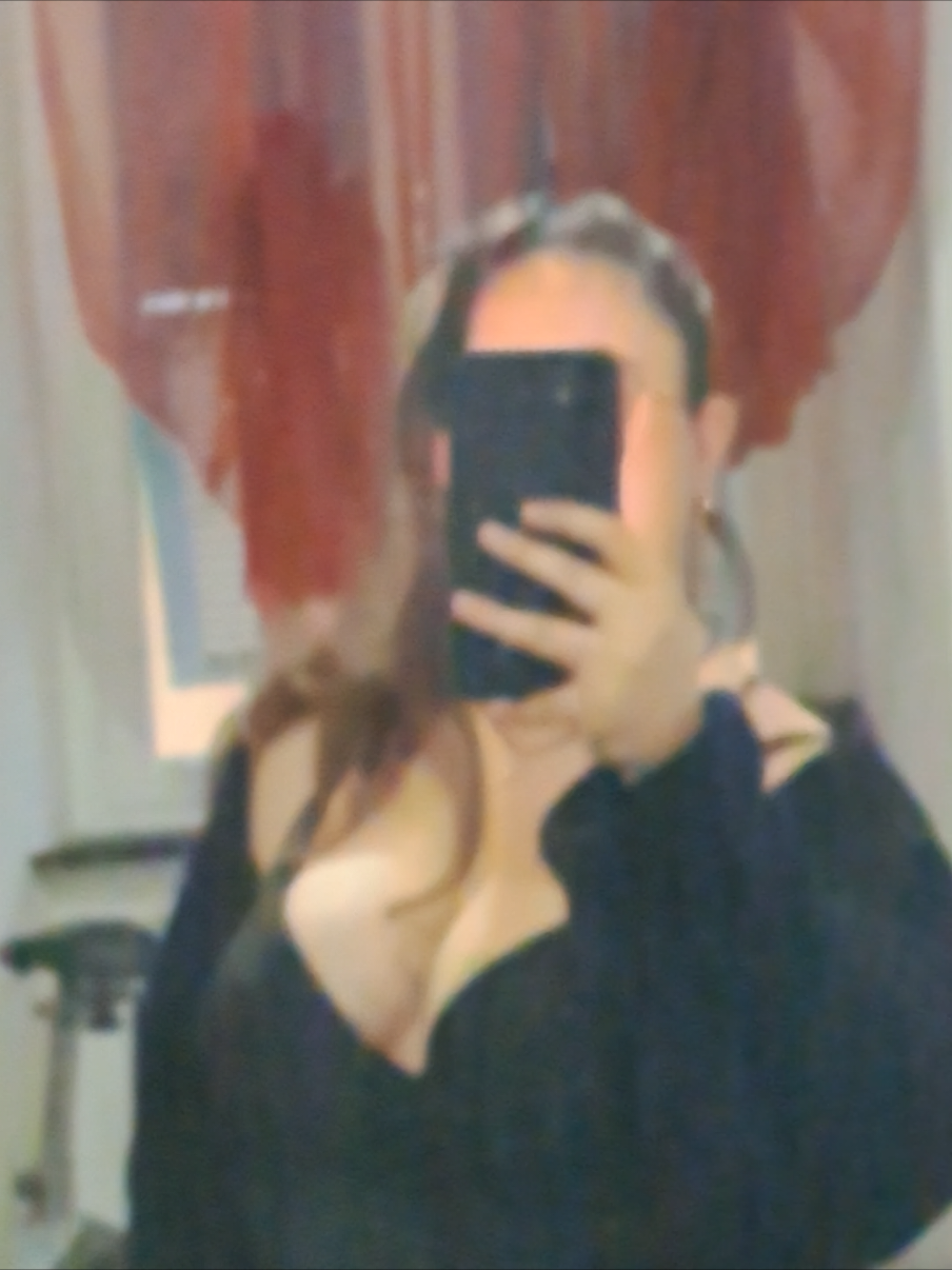 Realmente caerías bajo si hicieras eso 😂 (I do not speak Spanish but I used Google Traductor) Anyway kiss kiss😘