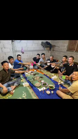 Sang Lào dk vài ngày là về kể như người Lào 🇱🇦 