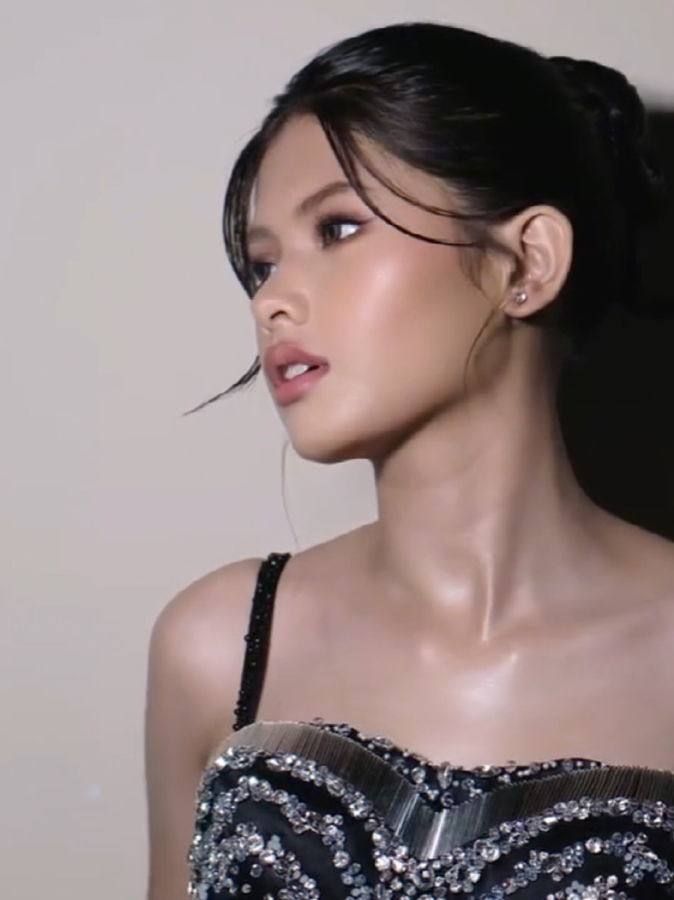 So look beautiful baby 🖤 kalo asupan lancar gini mah sampai subuh betah gw kagak tidur😭😩 #basmalahgralind #lewatberanda #bismillahfyp #fypシ゚viral #xybca 