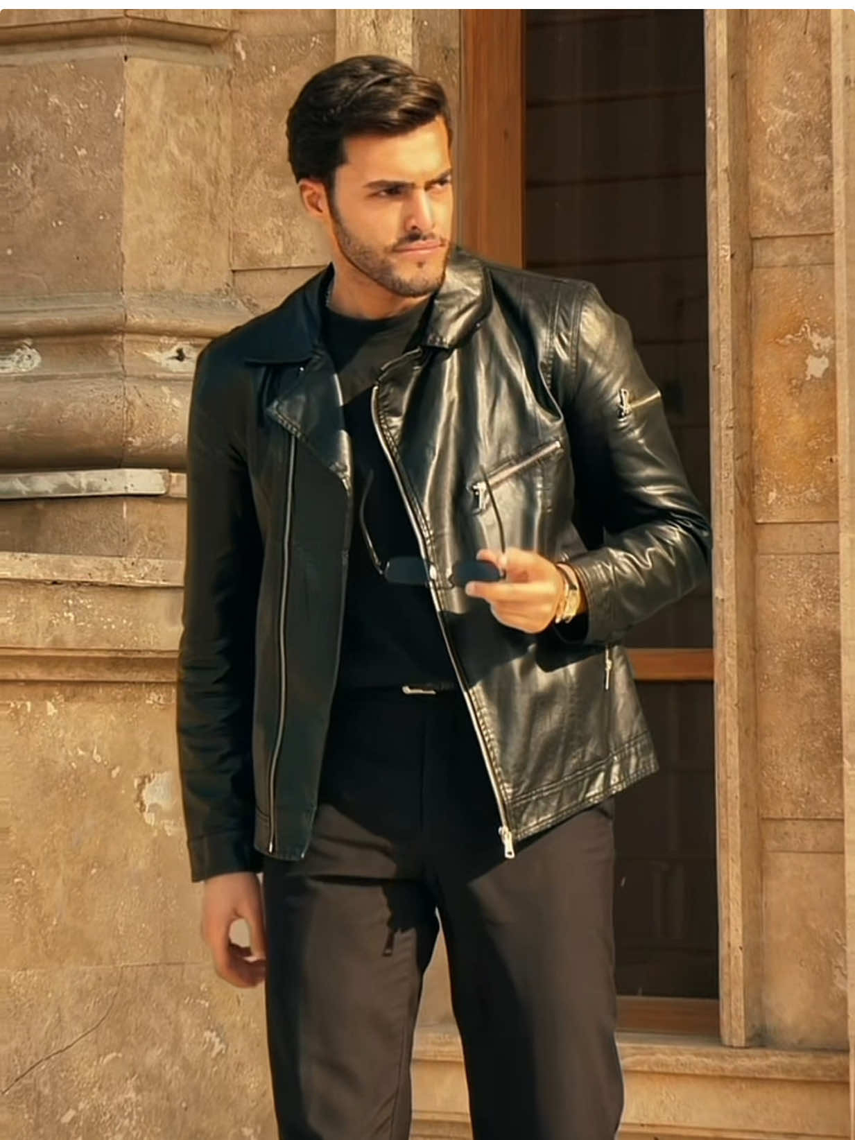 نقفل الترند مو ؟!🔥🖤#capcut #البصرة #اكسبلور #جامعة_المعقل 