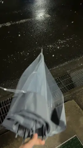 Tuyết đầu mùa ở #kyoto . Cố lên nốt mùa tuyết này thôi là đk ăn cơm của mẹ rồiiiiiiiui🥰 #LearnOnTikTok #xuhuong #viral #xuhuongtiktok 