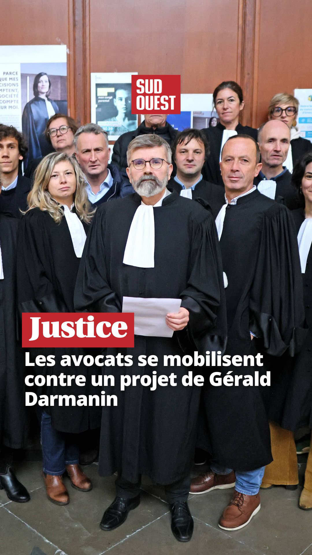 La Chancellerie voudrait restreindre les possibilités d’appel dans les petits contentieux. Avocats et magistrats dénoncent une atteinte aux droits des plus fragiles. Des manifestations ont eu lieu ce 4 décembre devant les tribunaux. #justice #darmanin 