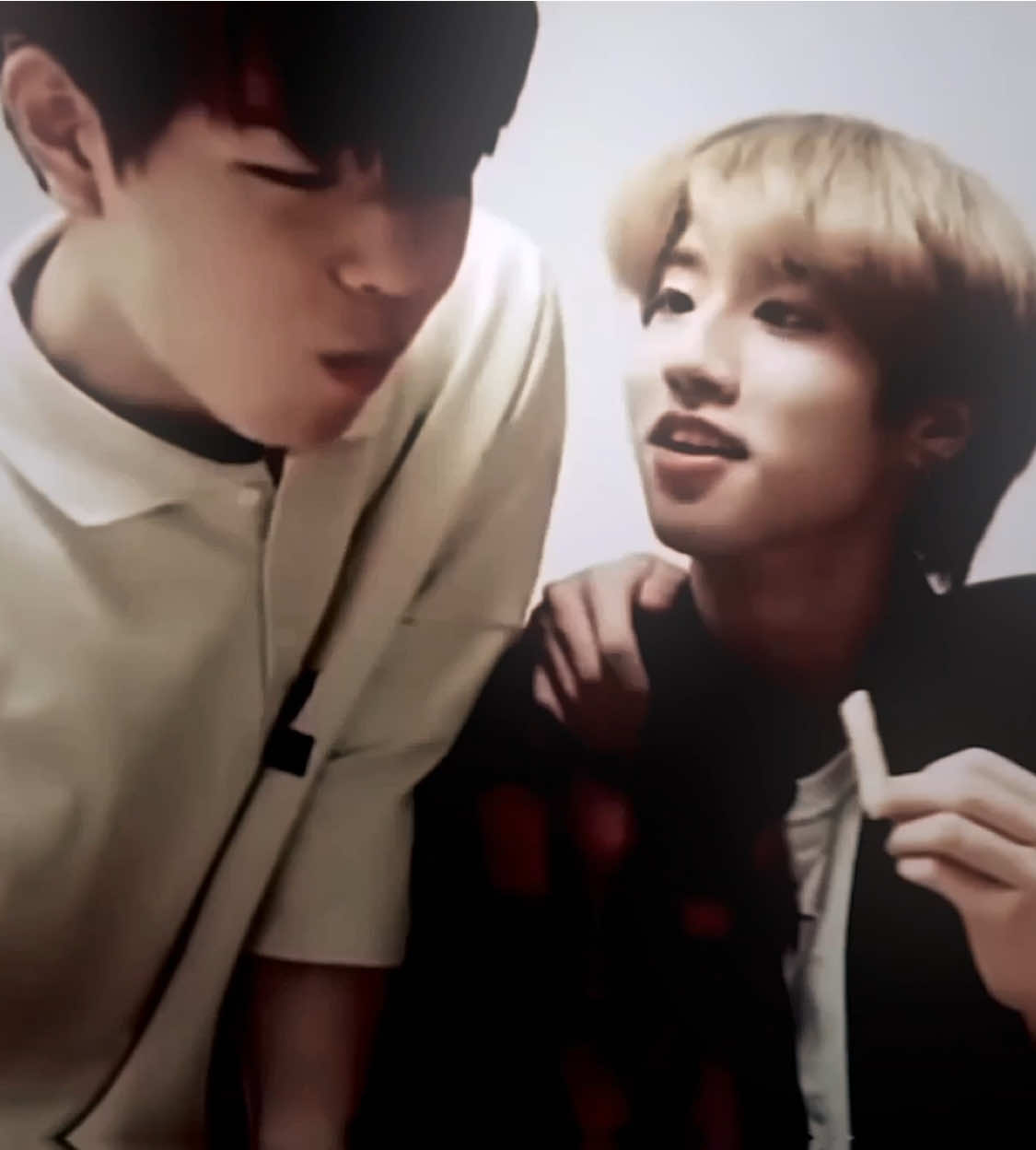 in honor of the seungsung 2kr this week 🥹💕 #HANJISUNG + #SEUNGMIN                                 #straykids #hanedit #seungminedit 