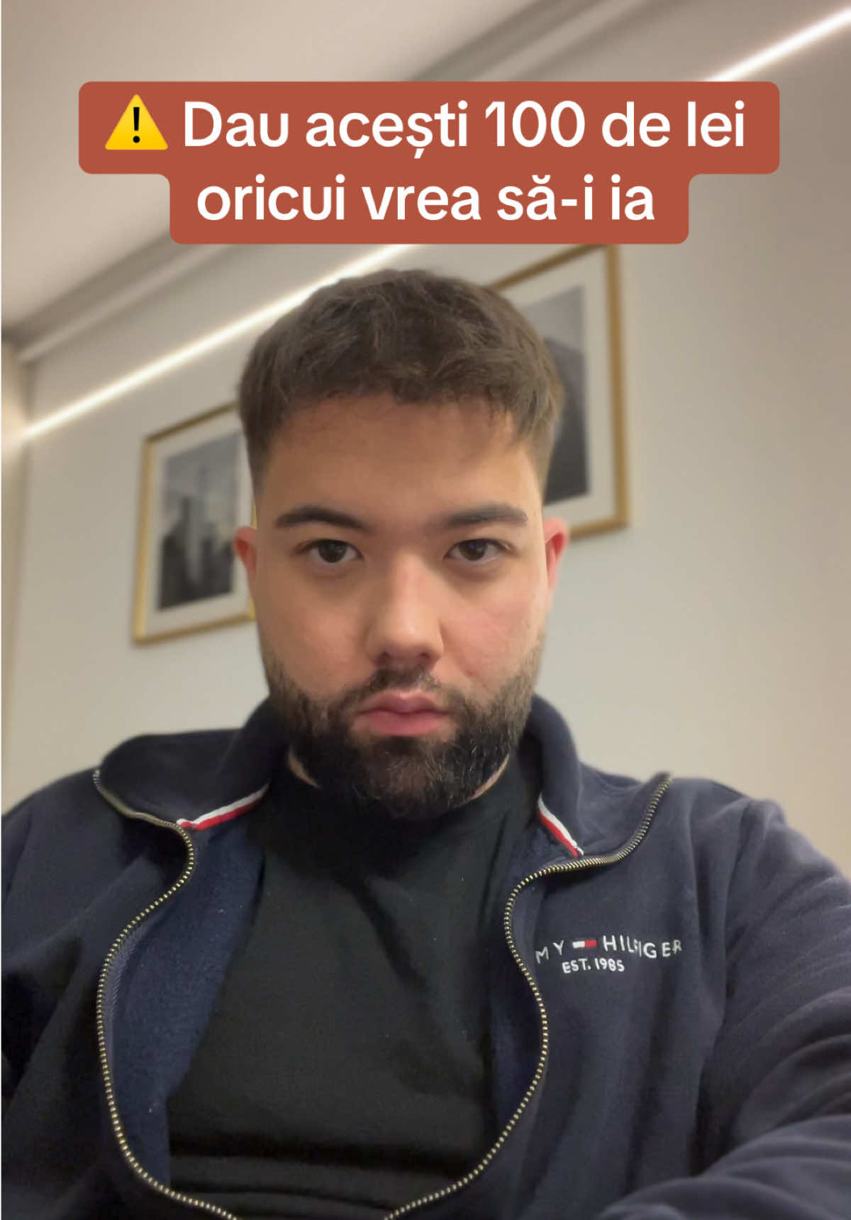 Dau acesti 100 de lei oricui vrea să îi ia ⚠️ Am participat la ultimul sumit de AI de anul asta si asa si-a inceput unul dintre speakeri prezentarea. Ciudat ai zice, nu ?🤔 #ai #tiktokromania #summit #educatiepetiktok #bani 