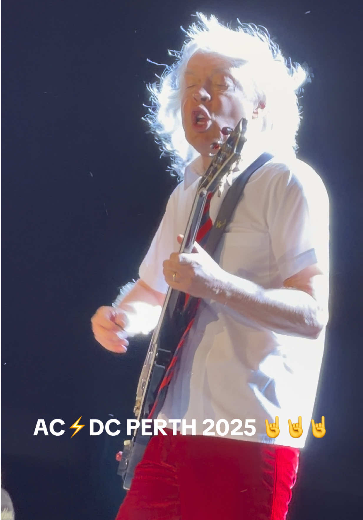 Thunderstruck - AC⚡️DC #acdc #acdcpwruptour #thunderstruck #perth #angusyoung 