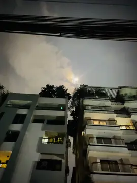 বিলুপ্তির পথে থাকা প্রাণী আবহাওয়া পরিবর্তনে যেমন অক্সিজেনের অভাবে ভোগে, তোমার পরিবর্তনে আমার অভাব হয়েছিলো তেমন। কি এক শ্বাসরুদ্ধকর অনুভূতি।   আধুনিকতার সময়ে আমি সেই সাদাকালো টিভির মত। অস্তিত্ব নেই বললেও চলে; যতটুকু আছে তা প্রয়োজনে তো পড়েই না, বরং রেখে দেওয়াও সেই জায়গার অপচয়।  তোমাকে দেওয়ার মত আমার তেমন কিছুই নেই। আর যা আছে তা তোমাকে পাওয়ার জন্য যথেষ্ট নয়। এতটুকু বোঝার পর স্বপ্নের তালিকা থেকে তোমার নাম মুছে দিয়েছি।  Writer - Ashraf Ahmed   #shuvro__01 #foryou #typ 