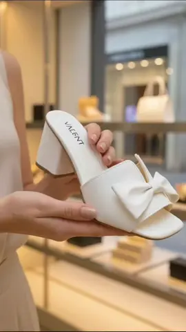 Tamanco Feminino Valent Shoes. #modafeminina #sandalias 