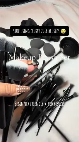 Makeup Brushes I didn’t know I needed! #makeupbrushset #makeupbrushsets #makeup #brushset #christmasgiftideas 