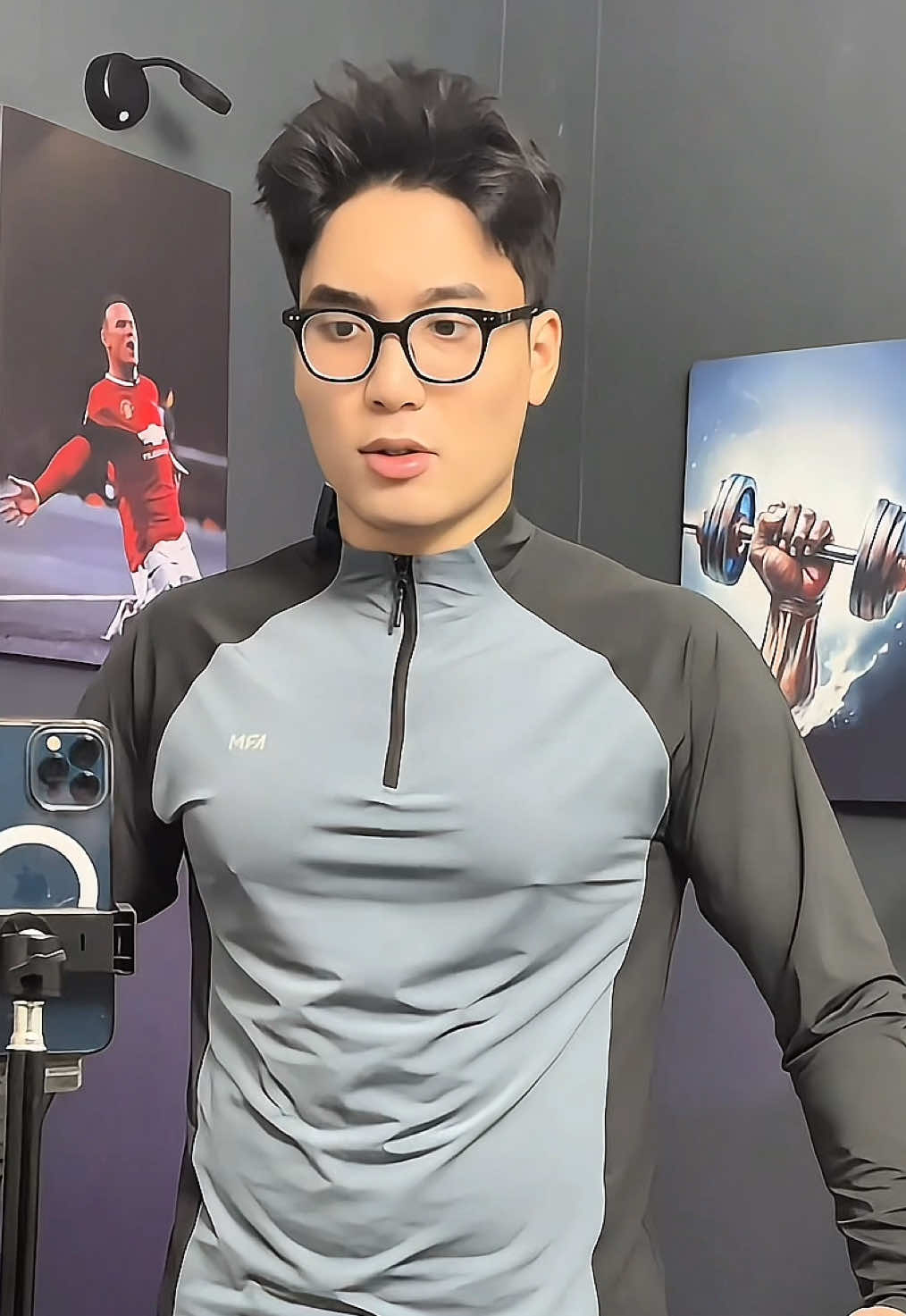 [ĐỘC QUYỀN LIVESTREAM] Áo Zip Thể Thao Phối Màu đang được sale cực sâu trên livestream #livestream #arismansportwear #xuhuong #aogiunhiet #aothethao 