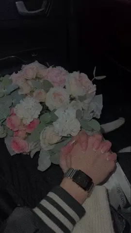 بۆ یەکەم جار قسەم لەگەڵ کردی بیرم نەکردەوە کە ڕۆژێک بێت ئەوەندە شیرین و خۆشەویست بیت لام♥️#he14mmm 