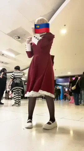 🇱🇮🇱🇮 hi. back with another post #mcmcomiccon 