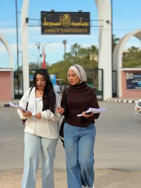 🔥🦐 أكتر مكان بيخلينى أقول “واو” من أول لقمة! جربت فاست شيرمب… والريحة بس تخليك تجوع تاني من الأول 🤤💥✨ #FastShrimp #ShrimpLovers #FoodReview #تجربة_أكل #اسيوط #جامعه_اسيوط @fastshrimp1 @bedojb89 #اسيوط_سوهاج_قنا_الاقصر_اسوان_المنيا