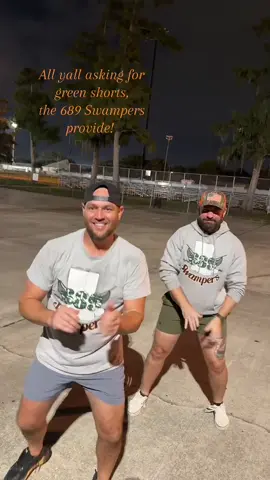 Yall stay warm out there! See yall in Gretna, Sunday at 5pm!! #689swampers #maledancer #greenshorts #mardigras 