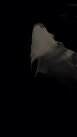 تشبهُ لحظةَ الأمان الأولى بعد عامٍ من القلق. #اكسبلور #fyp #الخفجي #قمرا #قمر 