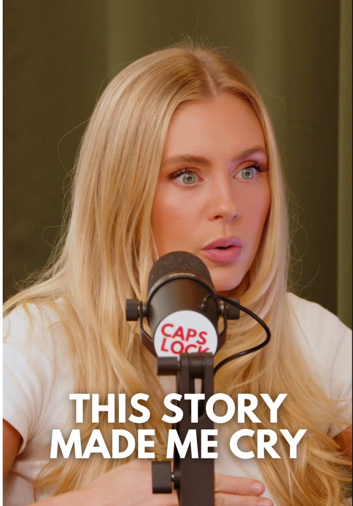 is this a book pod now LOL 📚 pls direct any complaints to my boyfriend and also ask him for a book rec bc it’s his specialty ❤️🎙️ full episode at the link in bio!!! #BookTok #BookRecommendations #bookrecs #books #bookish 