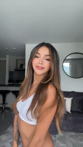 Que nena más lindaaaaaa