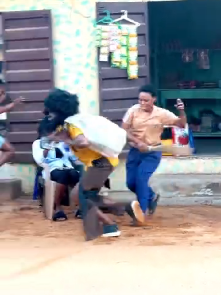 A young girl chased me away with fear and anger, refusing to even let me come close. It broke my heart deeply, because all I did was disguise myself as a mad man just to beg for a little food. And the truth is, whenever someone shows kindness and offers food, it always comes with a reward. But she never gave me the chance. #socialexperiment #fyp #kindnessactsocialexperiment #humanity #trend #help