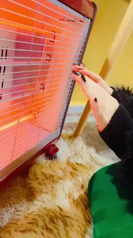 ‏عِش عفويتك واترك لهم إثم الظنون.