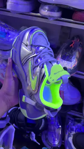 Sneakers available in displayed colours  Size 37-40 #sneakers #fyppppppppppppppppppppppp #creatorsearchinsights #videoviral #sneakerhead 