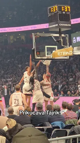 Sjajno zakucavanje Tajrika Džounsa! #kosarka #partizan #bcpartizan #viral #euroleague 