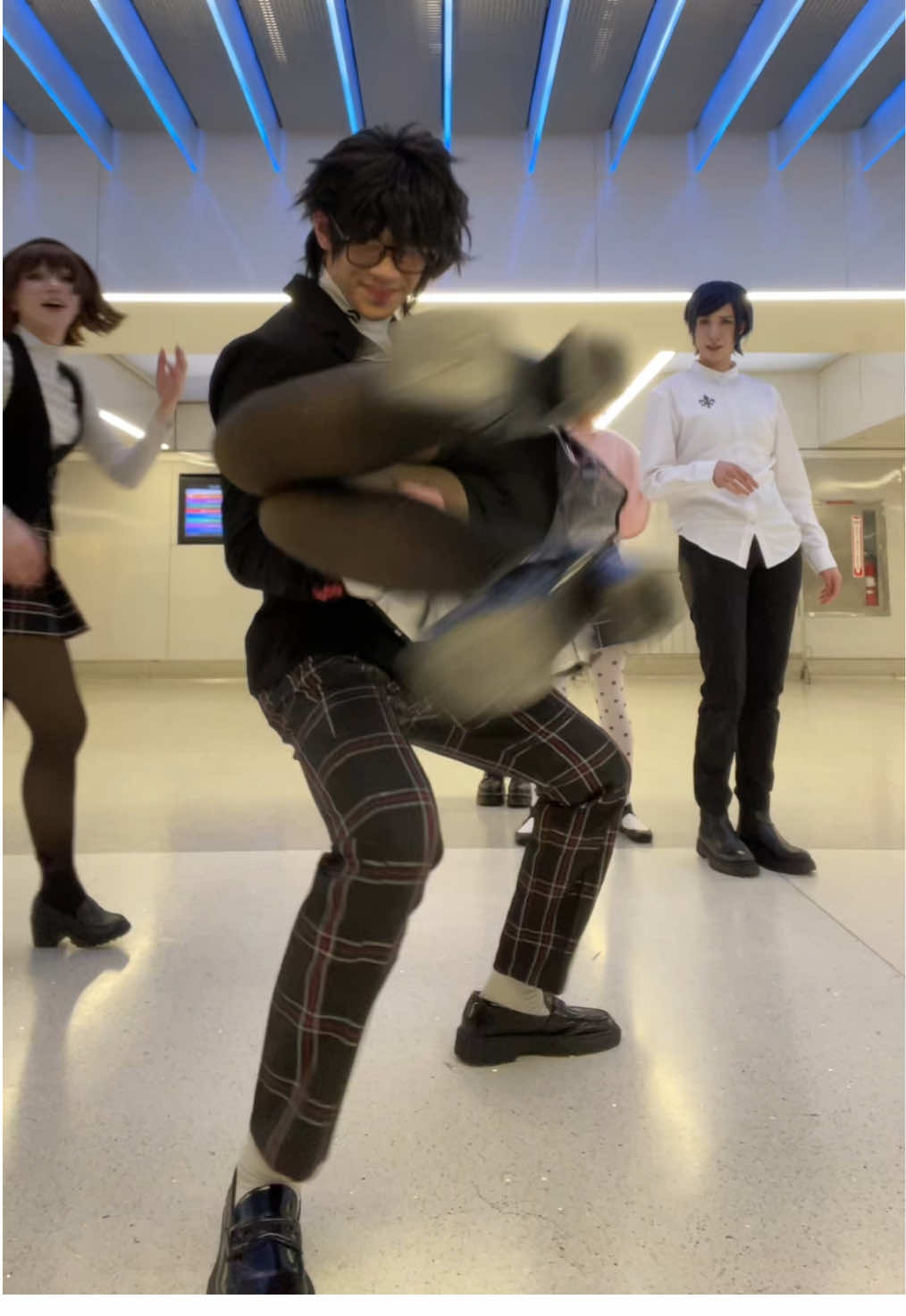 Idk what to say abt this one last persona draft #persona5 @Jas ♡ @Gale @ManiaCosplays @winter @alien✮⋆˙ @McLovin 