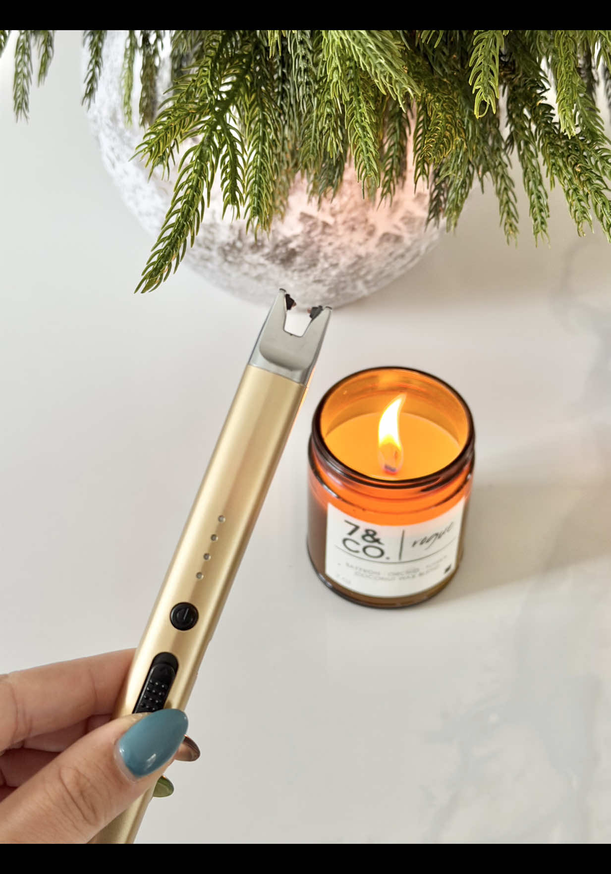 Throw away your old lighters 🕯️Windproof, flameless, rechargeable, and way safer than the old-school ones! #founditonamazon #amazonhome #homeessentials #stockingstufferideas #modernhomegadgets 