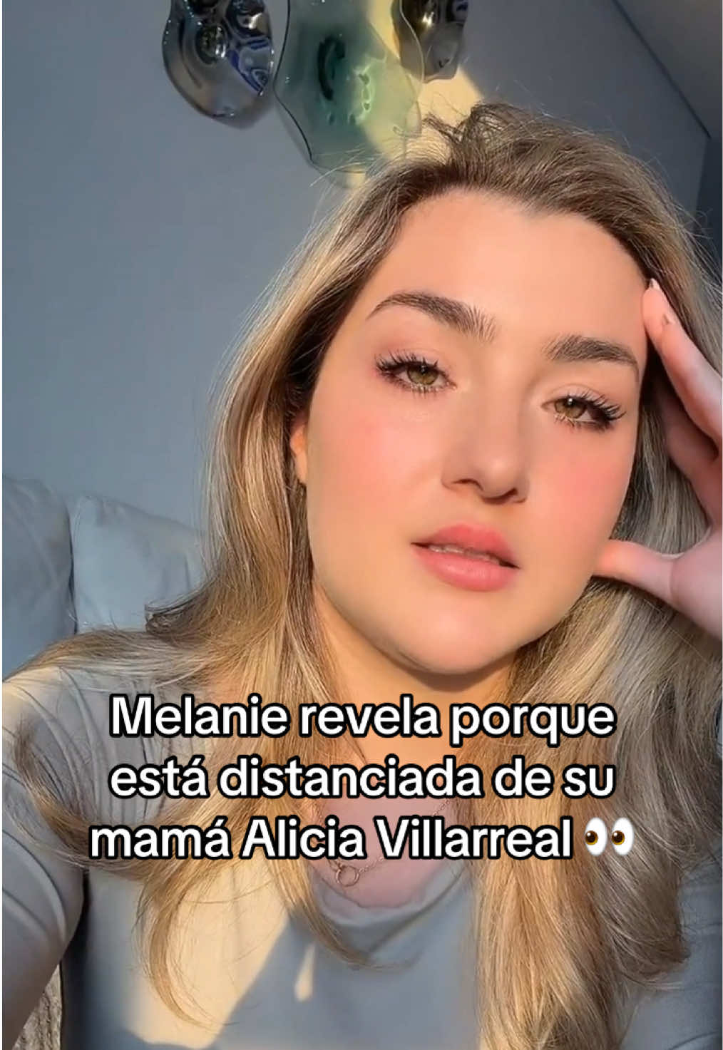 Melanie, hija de Alicia Villarreal y Arturo Carmona r0mpe el silencio y habla sobre la relación de su mamá con Cibad. 😬 #melaniecarmona #melanie #aliciavillareal #arturocarmona #cibad