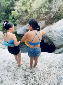 como hay gente groseraaa 😭