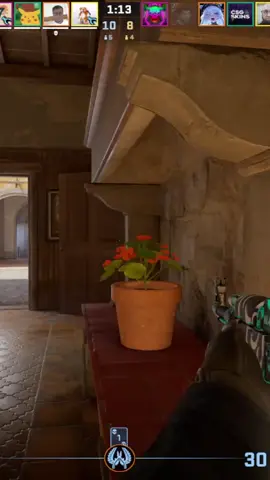 un poco mas y le dropeo hasta el chaleco para que se de cuenta