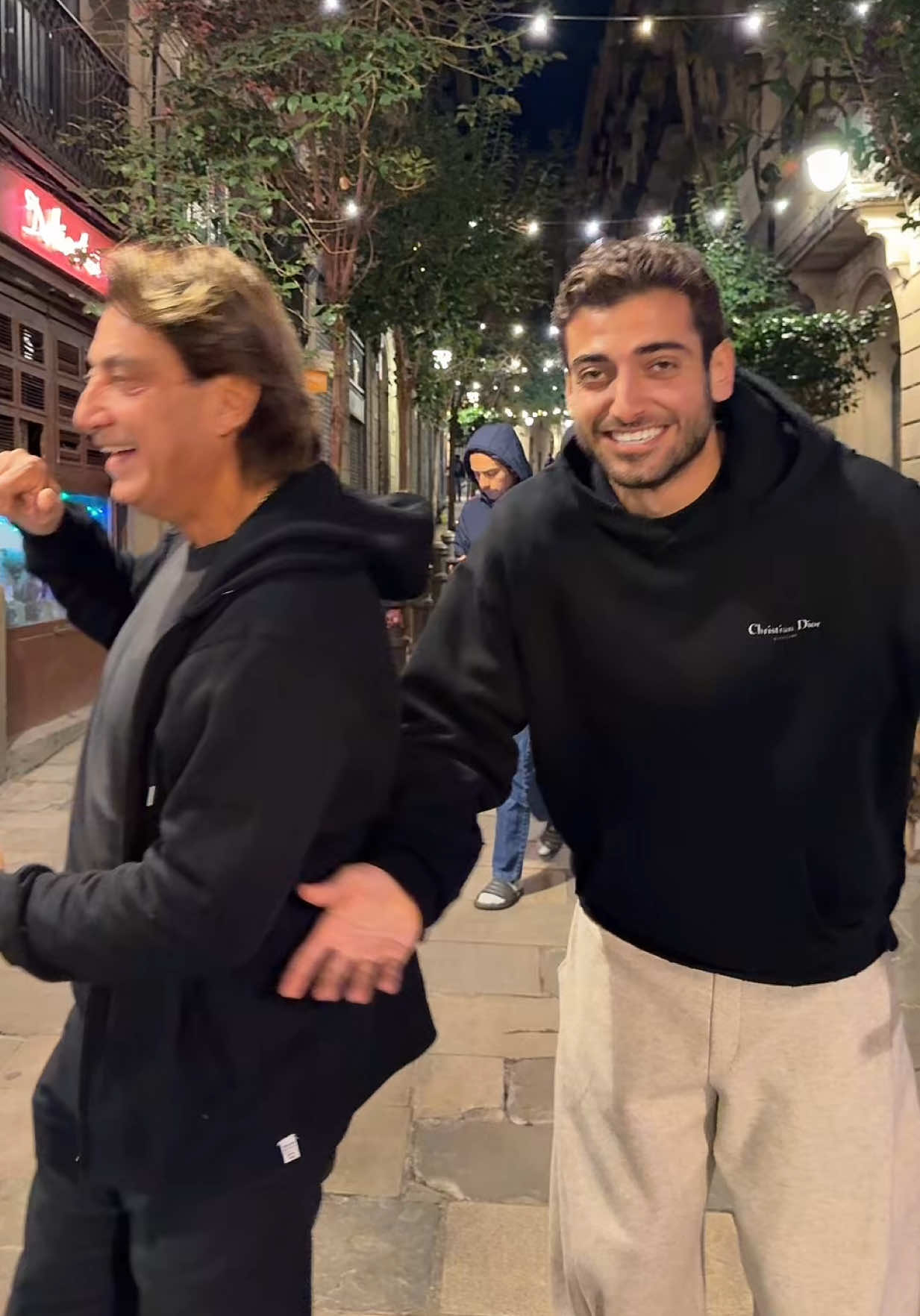 موجات قلبي 🌊😭🤣 