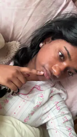 VLOGMAS day 4!! it’s exam day surprise surprise ☀️☀️#Vlogmas #morningroutine 