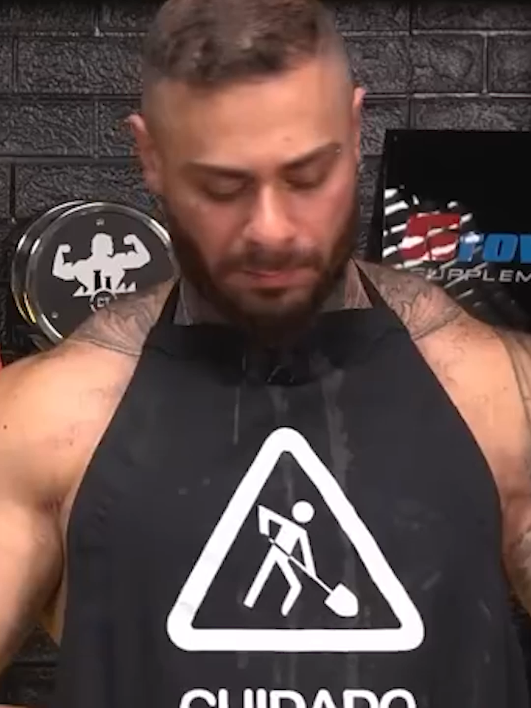 Bitelo era bom na escola? #leostronda #bitelo