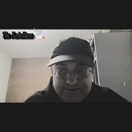 الحرية مو معناها تسوي الي تريده بالمطلق وبدون قيود ، الحرية انك تختار بنفسك.. انك تعيش بدون مايخوفك احد، وبدون ماتأذي احد هي مساحة تتحرك بيها بوعي، مو فوضى ، اذا جانت افعالك تحترم نفسك والناس.. فأنت تعيش الحرية الحقيقية 🤍#العراق #زيرك_ميرخان #trend #الشعب_الصيني_ماله_حل😂😂 @Zirak_merhhan 