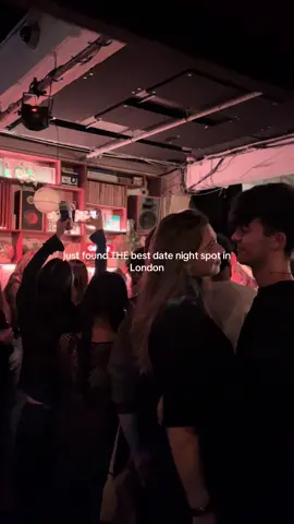 and it’s free??? make sure you’re heading to Bring Your Own Vinyl, relaunching on the 14th Jan 👀  📍 BYOV hosted by Majoris Music  #datenight #datenightideas #Love #london #wednesday 