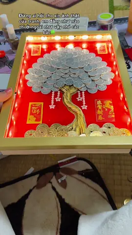 - Ai nhận hàng nhà em về rồi sẽ biết ạ 🥰🍀 em đăng như nào ở ngoài như vậy. Em quay cam thường hoàn toàn nhé 🍀🍀🍀#tranhdongxu #nhatban🇯🇵❤️vietnam🇻🇳xuhuong #hottrendtiktok #nhậtbản🇯🇵 #vietnhat🇻🇳🇯🇵 