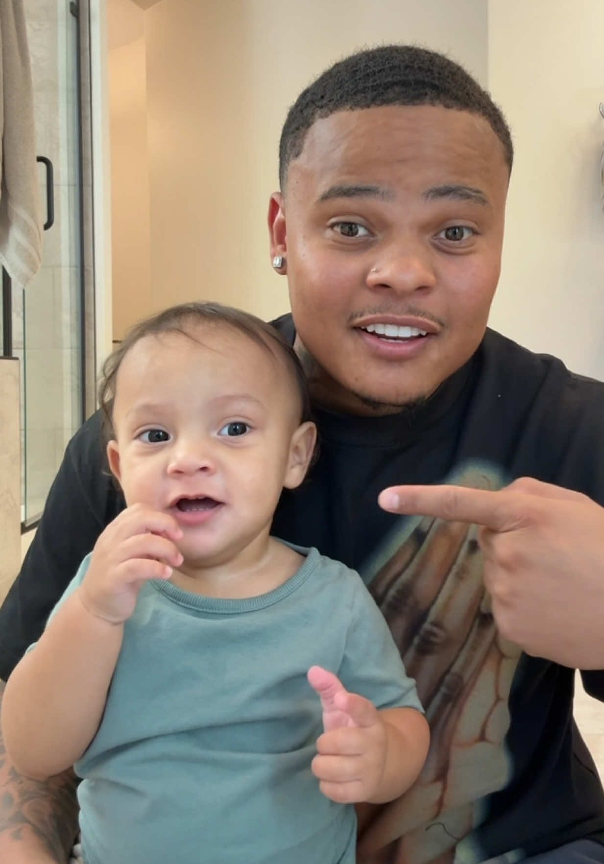 He was right on point 😭 @Zaza #zaza #babies 