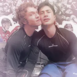 i’m obsessed i fear.. #heatedrivalry #hollanov #edit #fyp  cc straels 