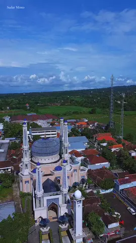 Keindahan Masjid Taqwa Gondosari di siang hari 📍Jl. PR Sukun, Gebog, Gondosari, Kec. Gebog, Kabupaten Kudus, Jawa Tengah 59333 #masjid  #masjidindonesia  #masukberanda 