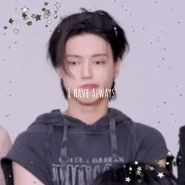 yunwoo crumbs . . #wooyoung #yunho #seonghwa #ATEEZ #meme *