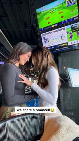 Our shared braincell takes turns 🤭 #golf #golfbabe #golfgirls #golfergirl