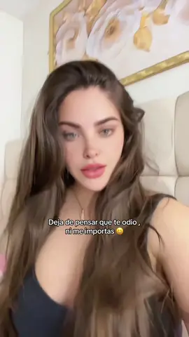 La gente vive en una realidad bien  alterada 😆😆 💋💋💋💋 