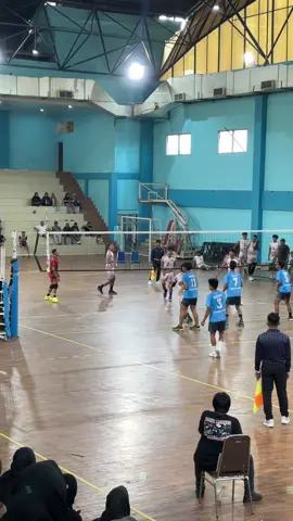 tukangg jedug di team natural merapun azrill #jedug #volly #volyasik #tarkam 