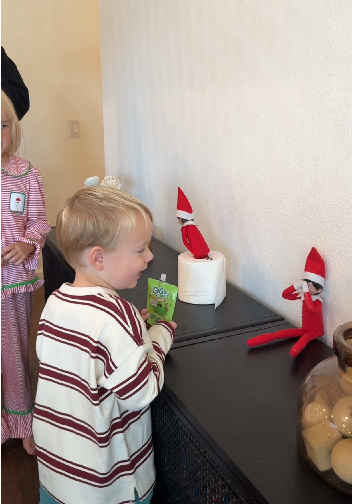 Sniff test?😂 #elfontheshelf #elf #mom #momtok #MomsofTikTok 