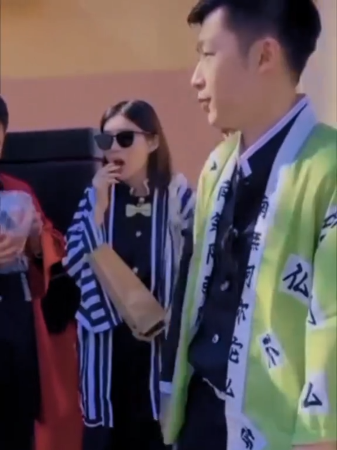 Begini keseharian Andry Hakim Yuk gabung bersama kami untuk upgrade skill investasi dan keuangan supaya kamu sukses di saham, klik di link bio ya https://lynk.id/successstories777  #fyp #keuangan #investasi #saham #warrenbuffett #andryhakim