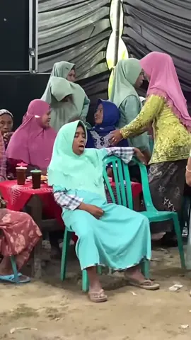 YaFA Lovers Sampek Keturon ki lho....Kesuwen Ngenteni gak Mulai2